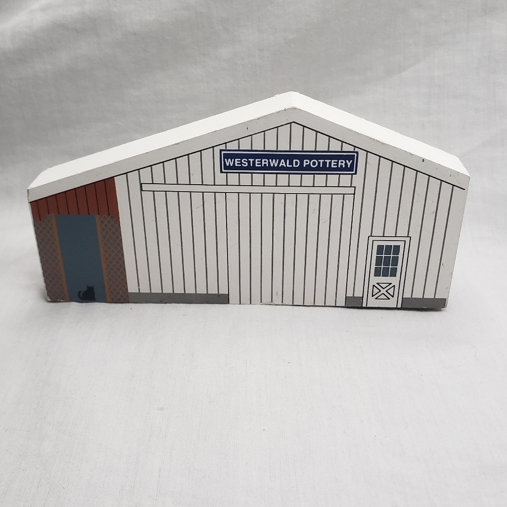 Westerwald Pottery Cat's Meow 1994 Wood Shelf Sitter Scenery Hill Pa. 1994